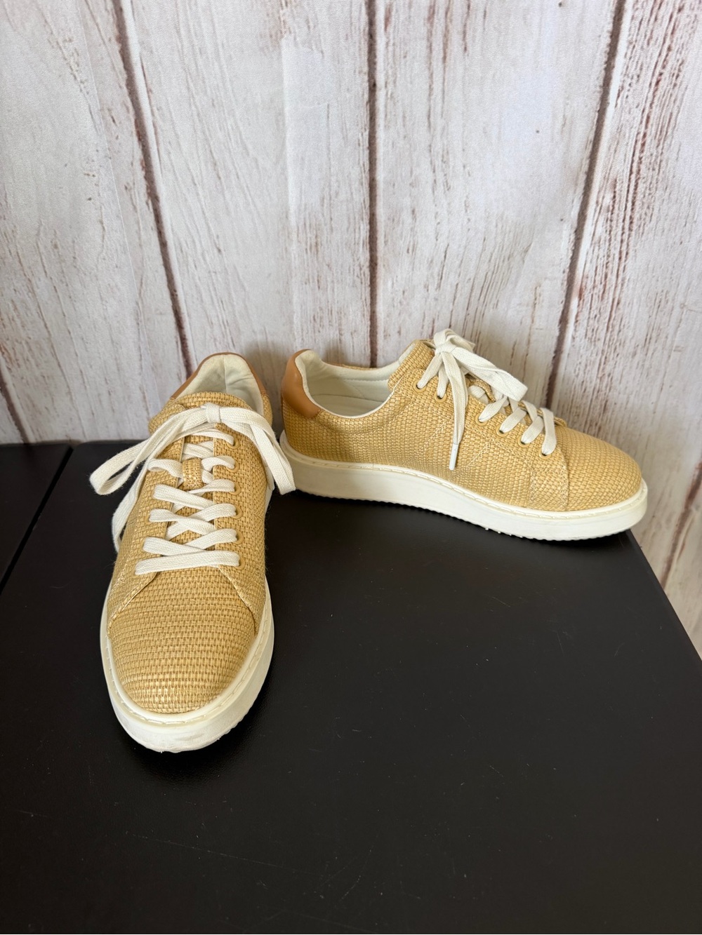 Lauren Ralph Lauren Women's Angeline 4 Natural Woven
Platform Sneaker Size 8